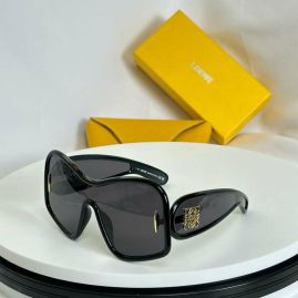 Picture of Loewe Sunglasses _SKUfw55562226fw